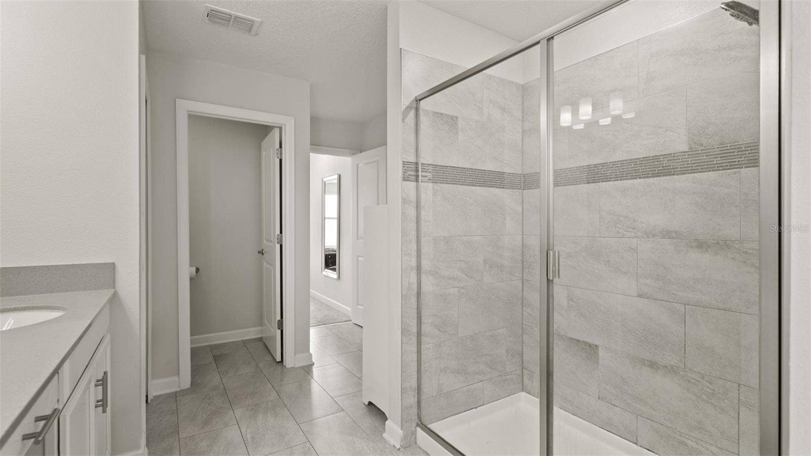 1565 FLANGE DRIVE, Davenport, FL 33896 1565 FLANGE DRIVE, Davenport, FL 33896