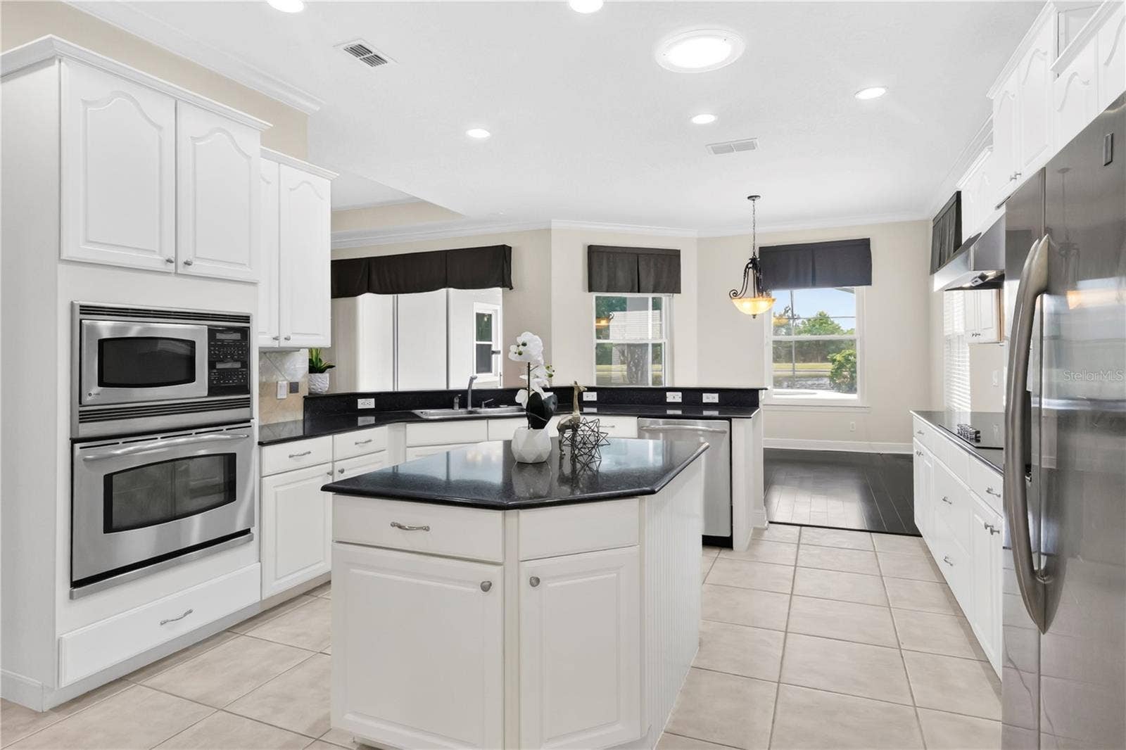 11734 ALDENDALE STREET, Orlando, FL 32836 11734 ALDENDALE STREET, Orlando, FL 32836
