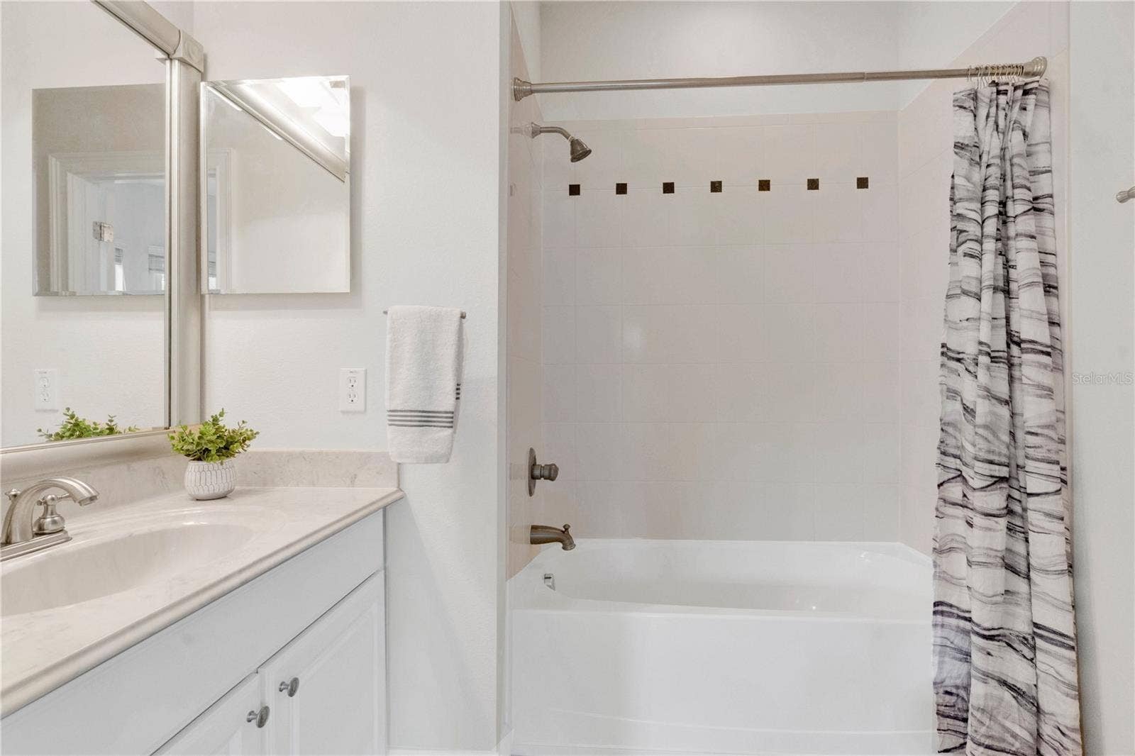 11734 ALDENDALE STREET, Orlando, FL 32836 11734 ALDENDALE STREET, Orlando, FL 32836