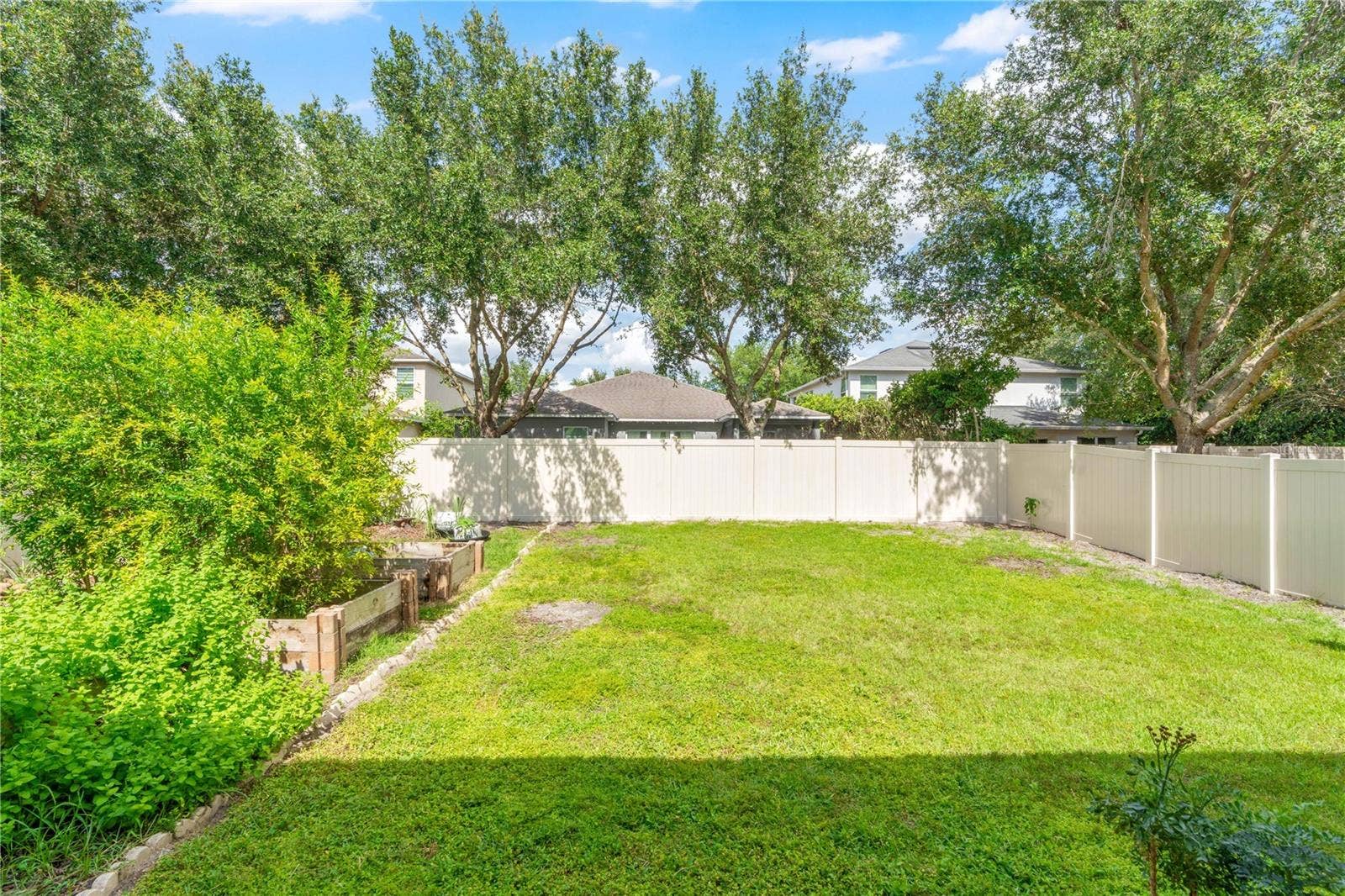 8819 TATARA STREET, Orlando, FL 32836 8819 TATARA STREET, Orlando, FL 32836