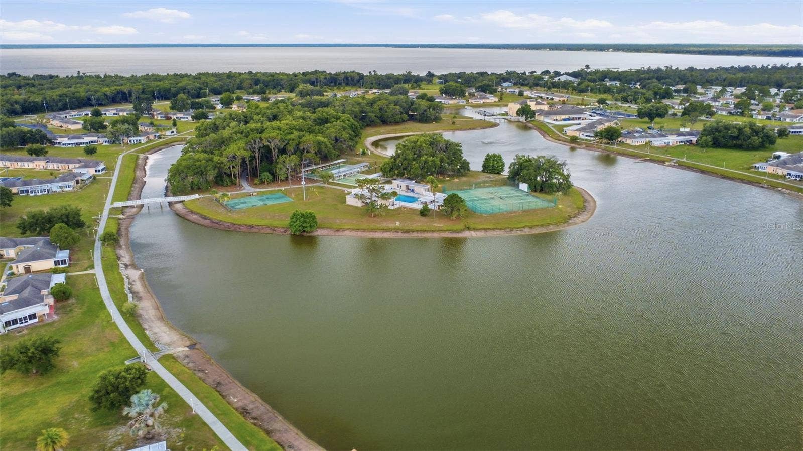 2629 CLUB CIRCLE, #2629, Lake Wales, FL 33898 2629 CLUB CIRCLE, #2629, Lake Wales, FL 33898