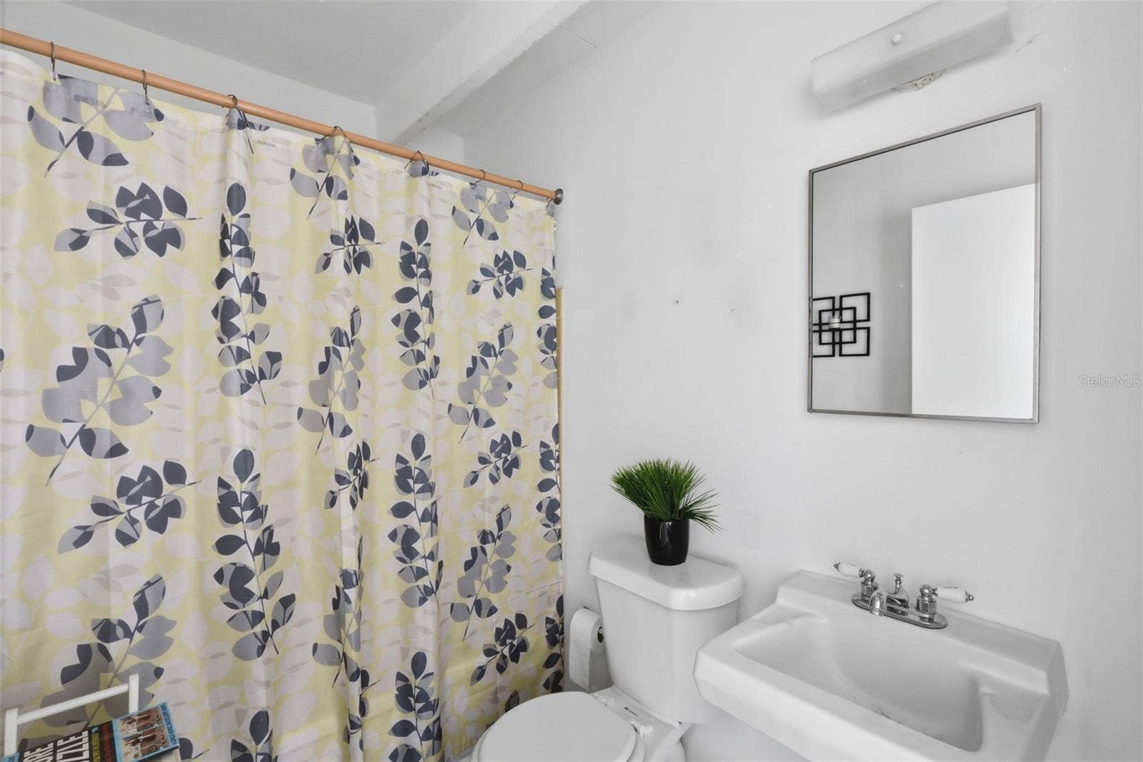 2607 CLUB CIRCLE, #2607, Lake Wales, FL 33898 2607 CLUB CIRCLE, #2607, Lake Wales, FL 33898