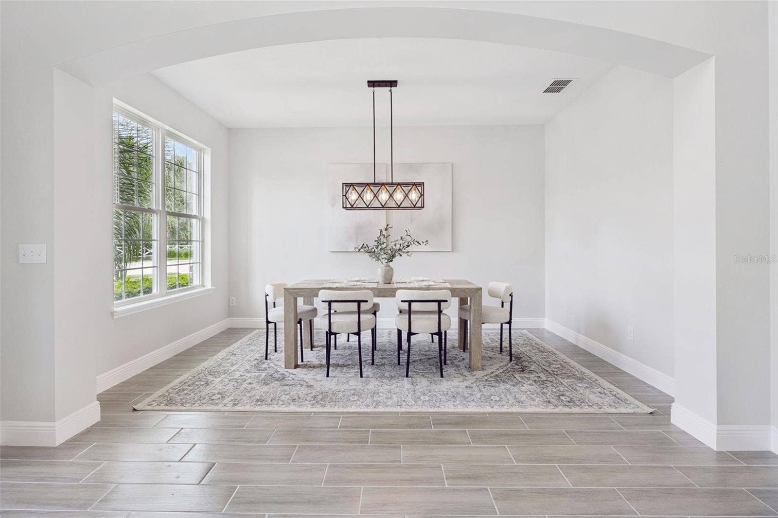 1812 LAKE ROBERTS LANDING DRIVE, Winter Garden, FL 34787 1812 LAKE ROBERTS LANDING DRIVE, Winter Garden, FL 34787
