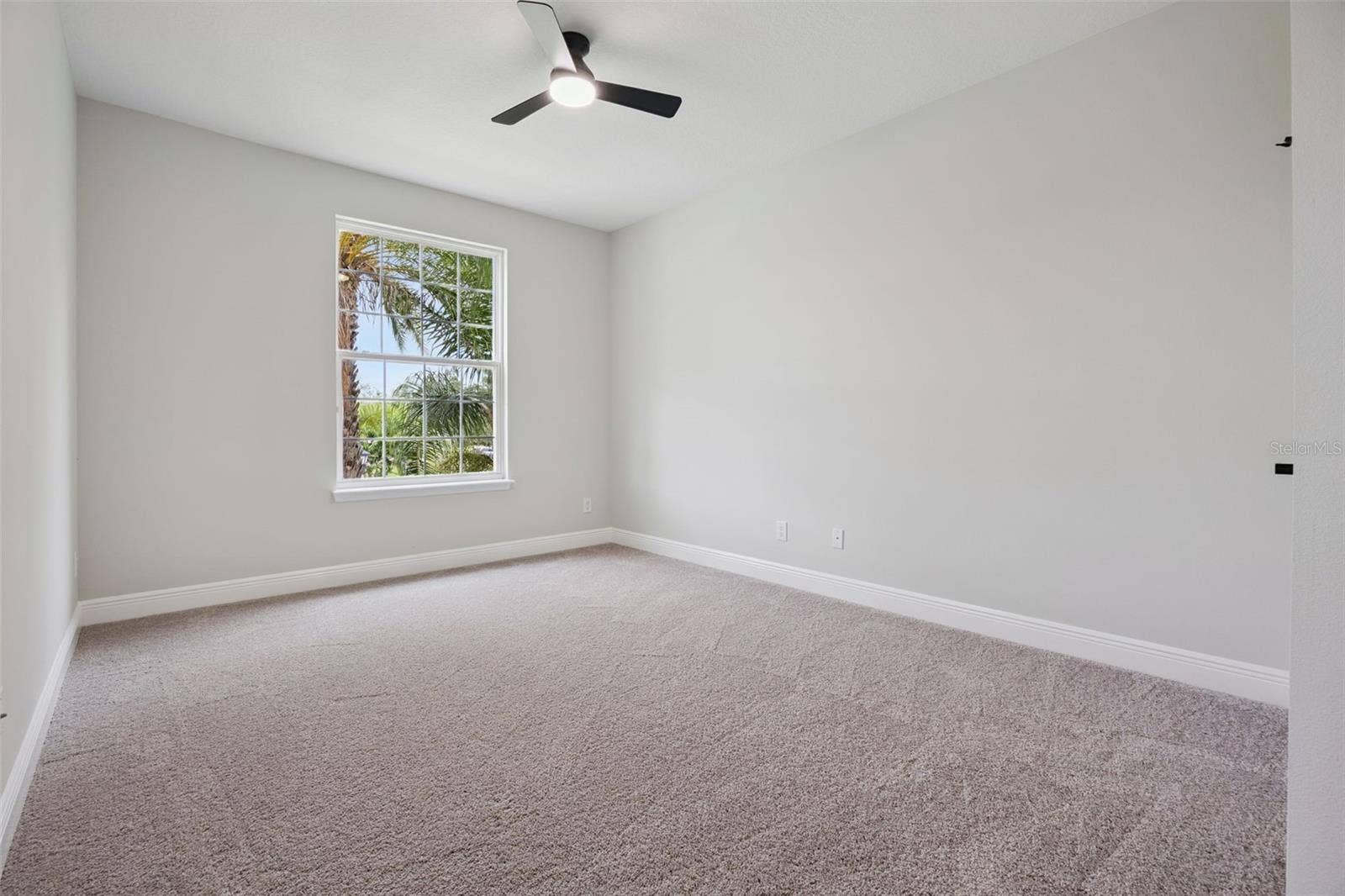 1812 LAKE ROBERTS LANDING DRIVE, Winter Garden, FL 34787 1812 LAKE ROBERTS LANDING DRIVE, Winter Garden, FL 34787