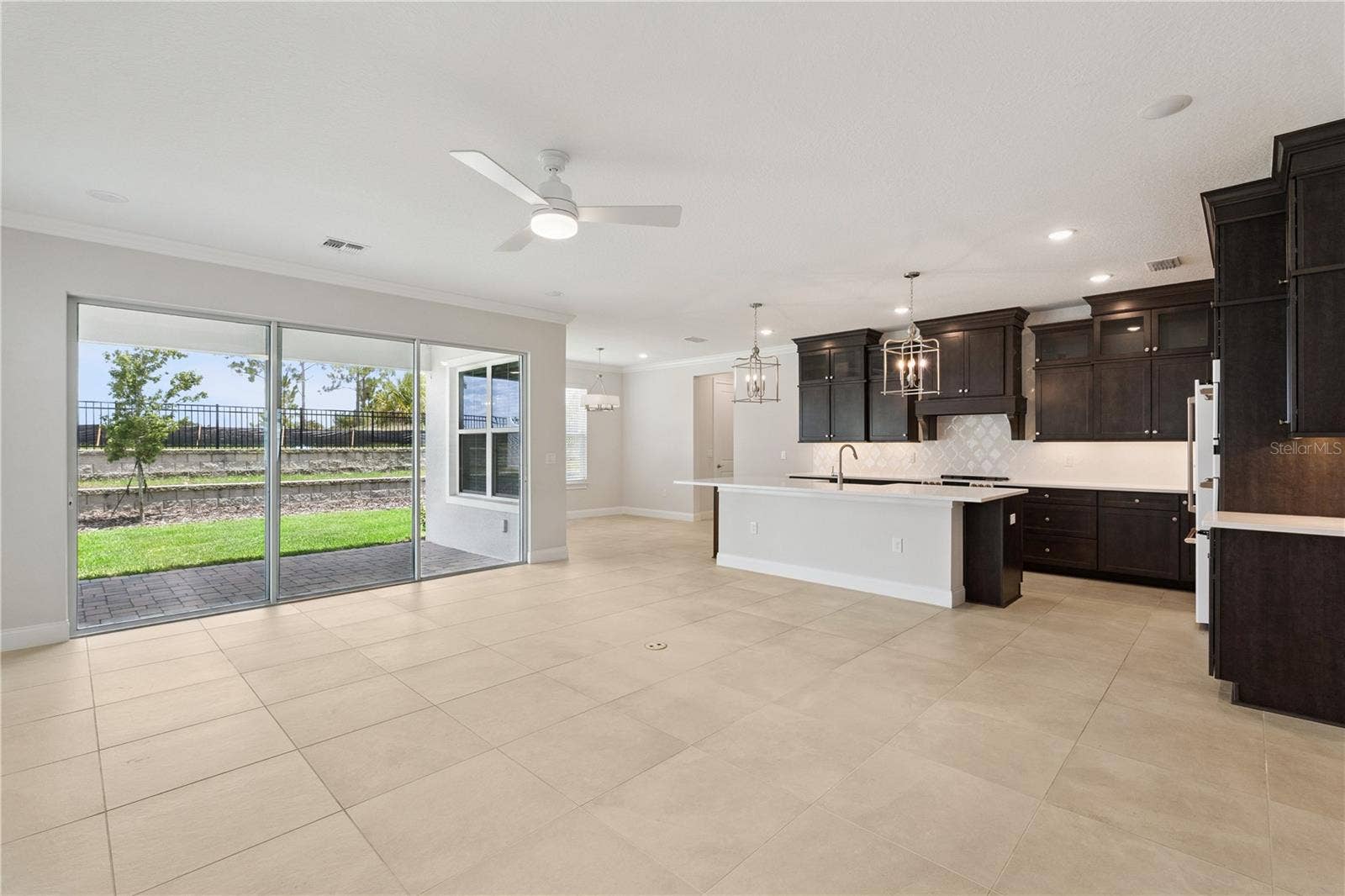 13129 FARO COURT, Winter Garden, FL 34787 Living Room/Kitchen