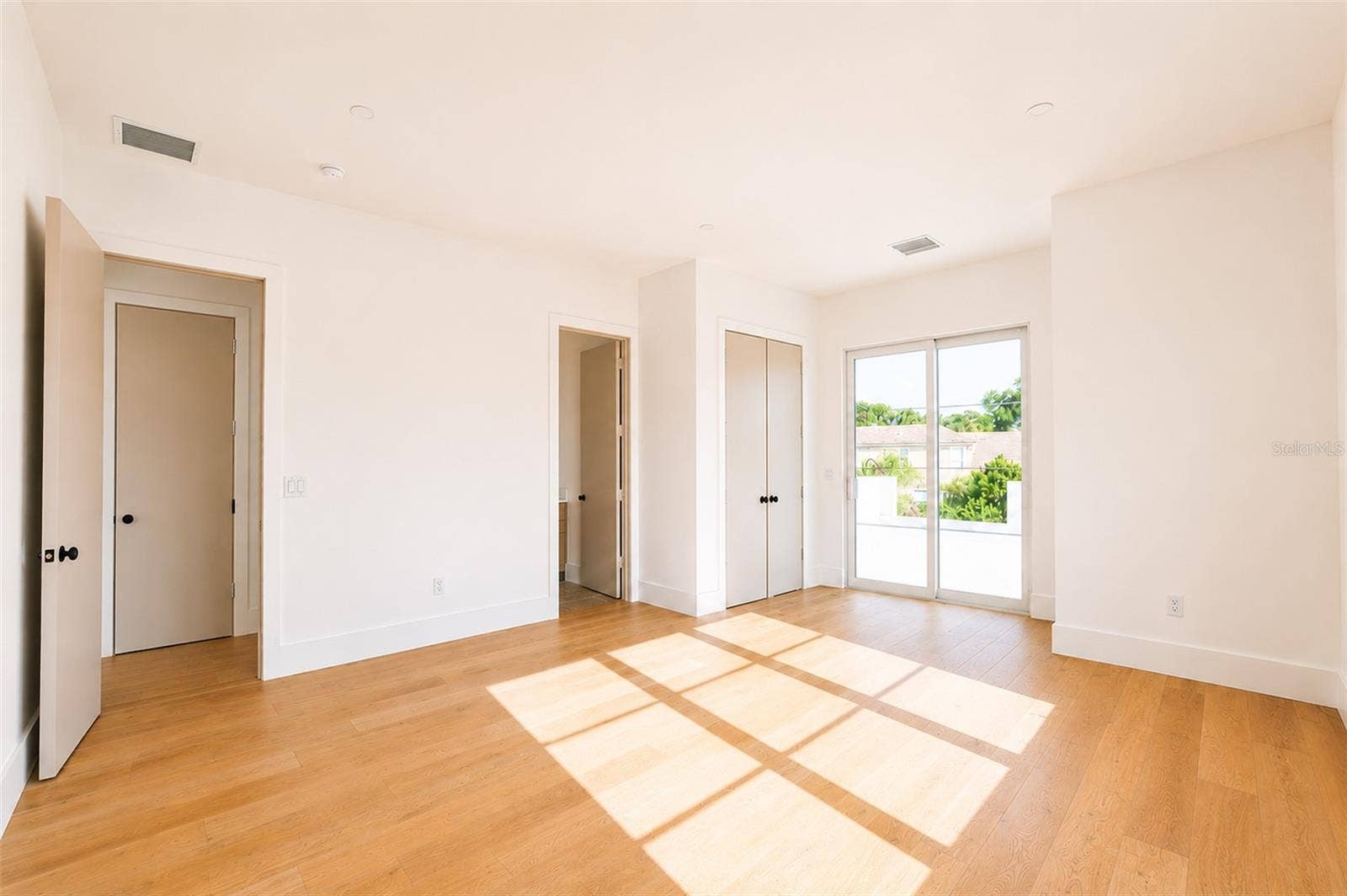 1351 VIA MARKHAM COURT, Lake Mary, FL 32746 1351 VIA MARKHAM COURT, Lake Mary, FL 32746