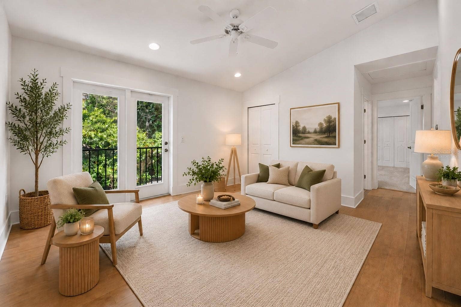 1265 ARLINGTON PL, Winter Park, FL 32789 Upstairs loft/bonus room - virtually staged