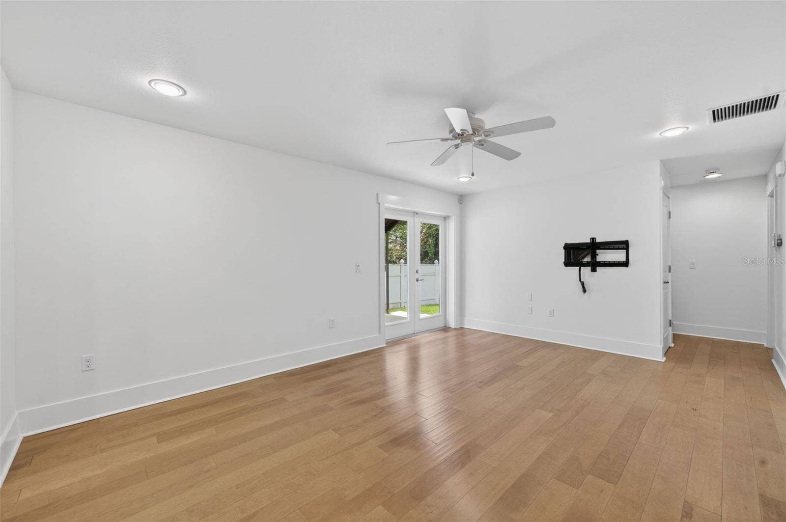 1265 ARLINGTON PL, Winter Park, FL 32789 1265 ARLINGTON PL, Winter Park, FL 32789