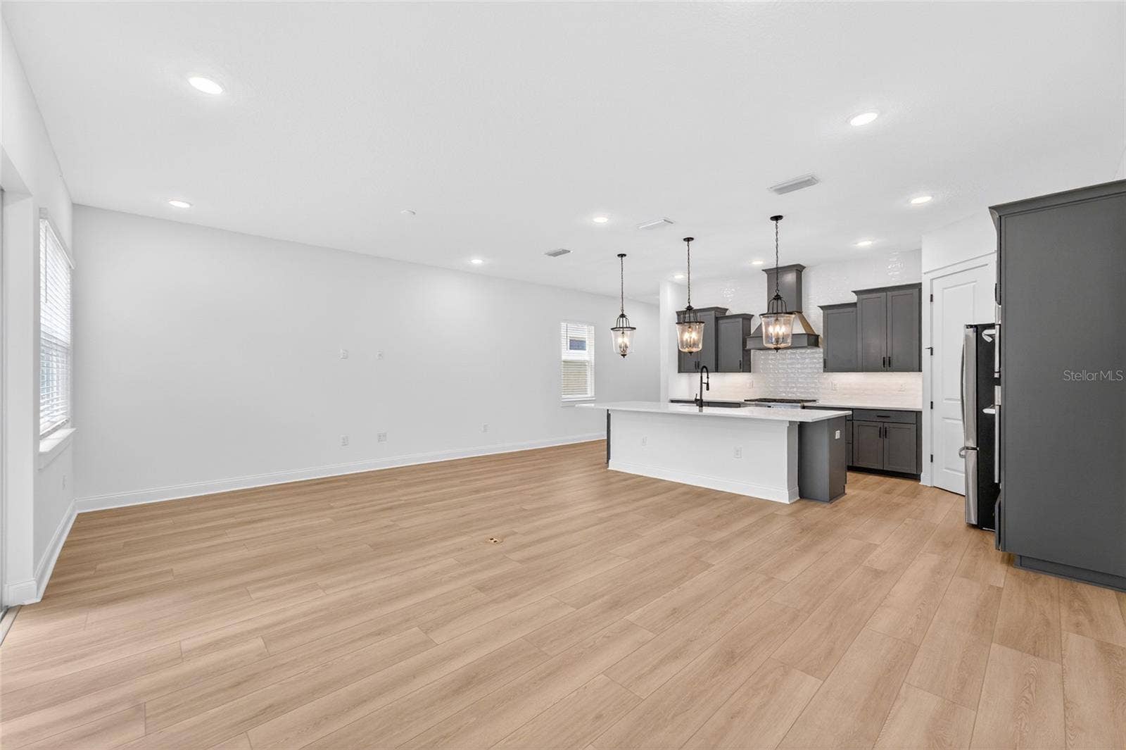 15174 FIELD DAISY DRIVE, Winter Garden, FL 34787 15174 FIELD DAISY DRIVE, Winter Garden, FL 34787