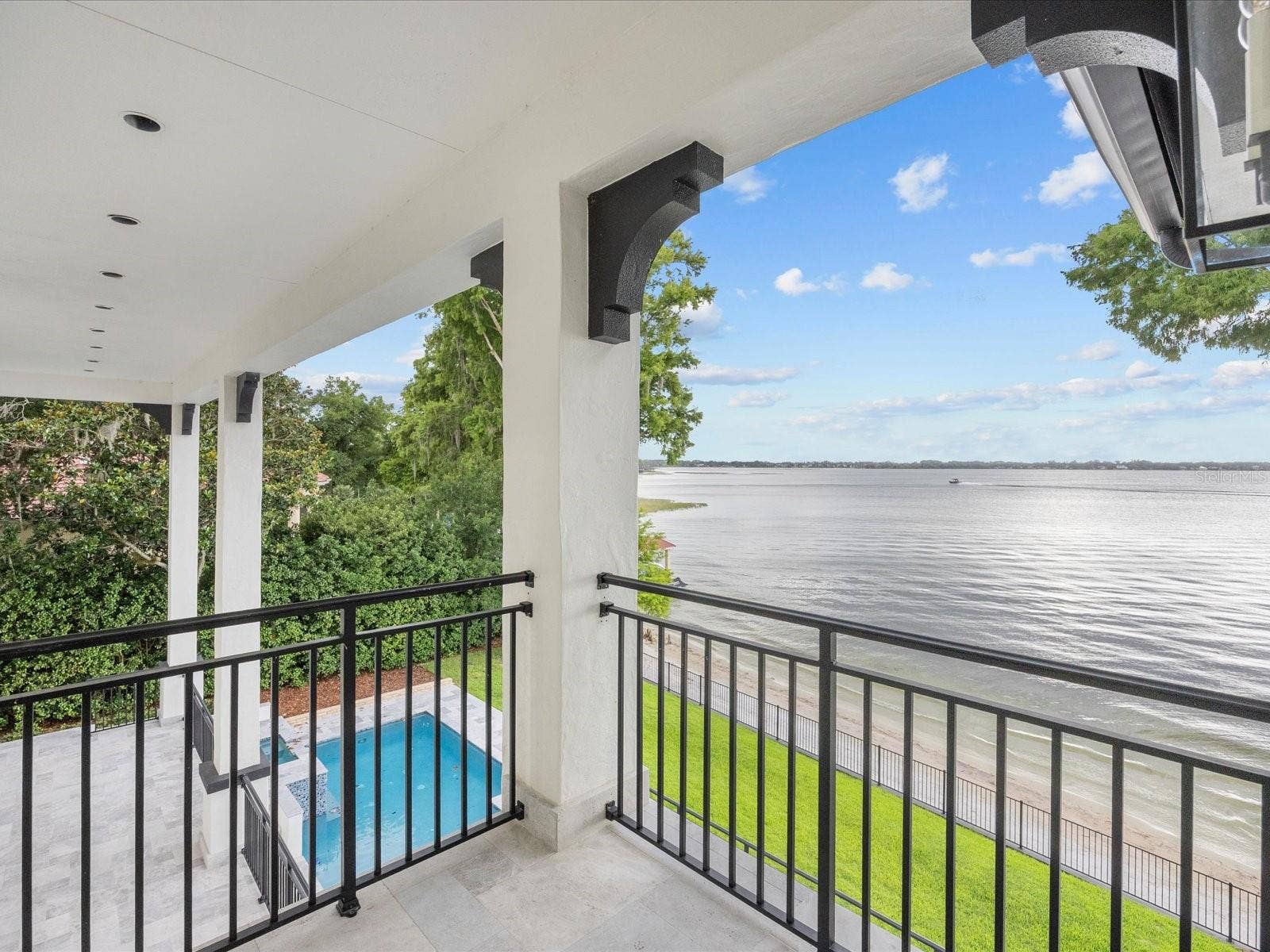9832 LAUREL VALLEY DRIVE, Windermere, FL 34786 9832 LAUREL VALLEY DRIVE, Windermere, FL 34786