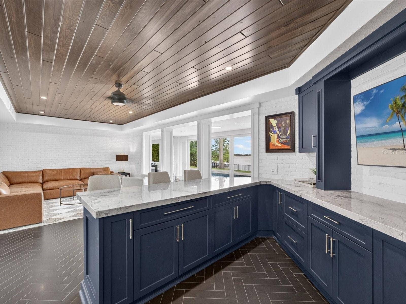 9832 LAUREL VALLEY DRIVE, Windermere, FL 34786 9832 LAUREL VALLEY DRIVE, Windermere, FL 34786