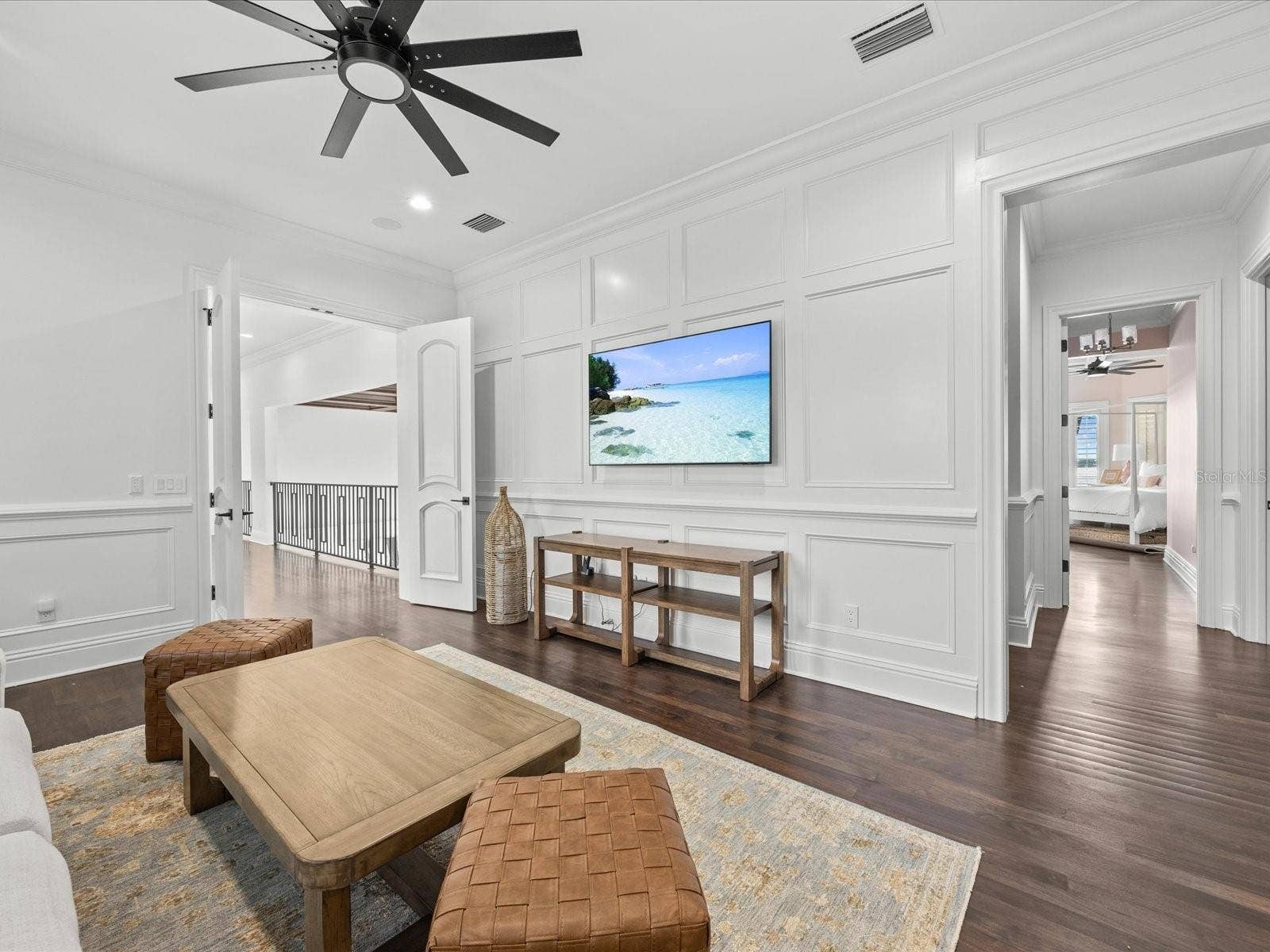 9832 LAUREL VALLEY DRIVE, Windermere, FL 34786 9832 LAUREL VALLEY DRIVE, Windermere, FL 34786