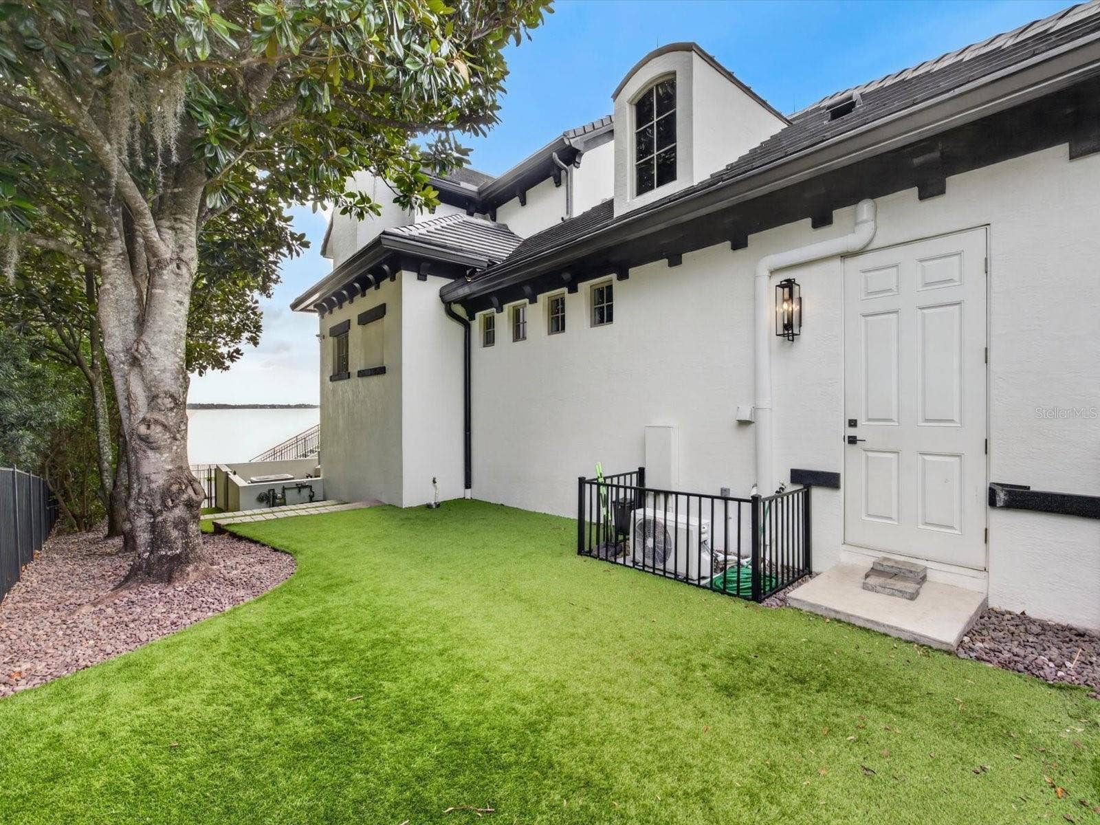 9832 LAUREL VALLEY DRIVE, Windermere, FL 34786 9832 LAUREL VALLEY DRIVE, Windermere, FL 34786