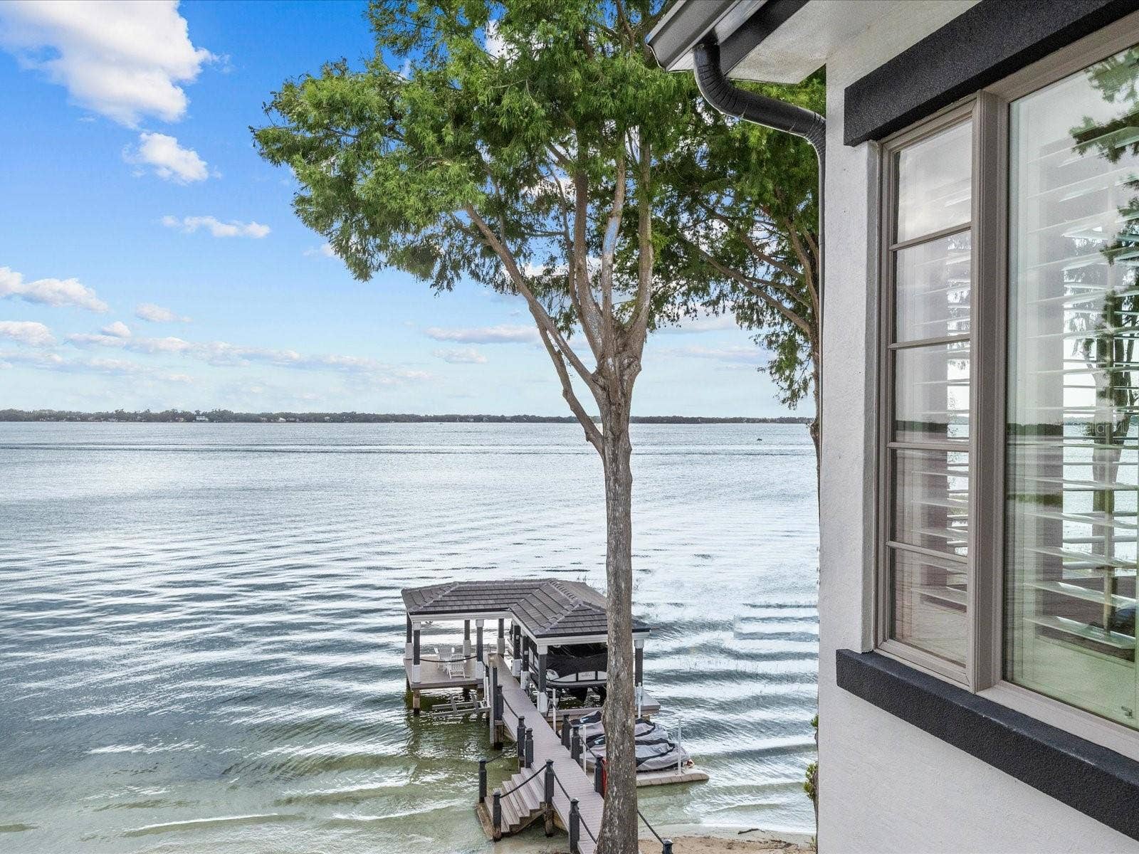 9832 LAUREL VALLEY DRIVE, Windermere, FL 34786 9832 LAUREL VALLEY DRIVE, Windermere, FL 34786
