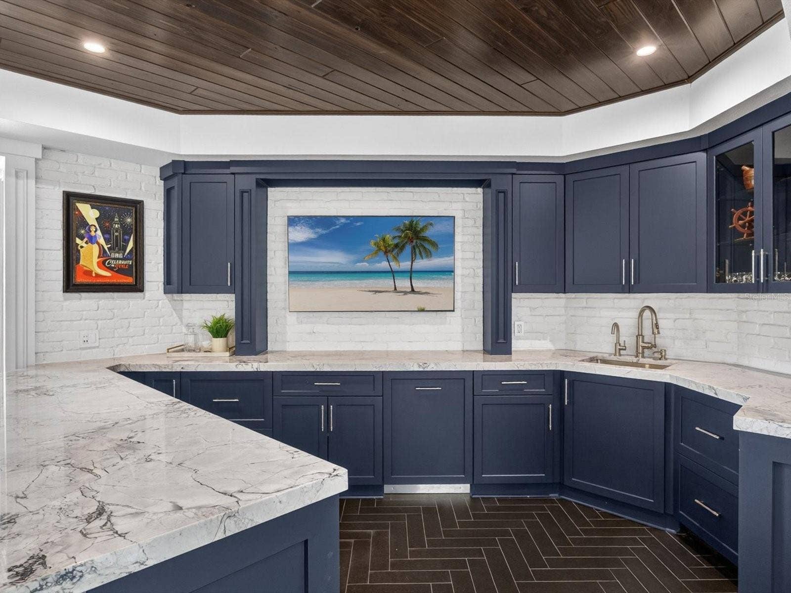 9832 LAUREL VALLEY DRIVE, Windermere, FL 34786 9832 LAUREL VALLEY DRIVE, Windermere, FL 34786