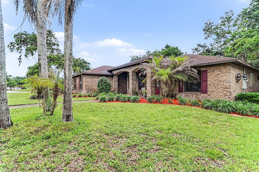 Property photo for 6040 SPRUCE POINT CIRCLE, Port Orange, FL