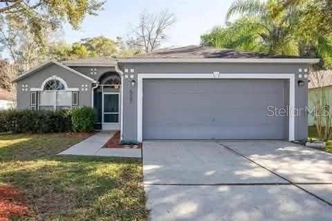Property photo for 527 DOMINISH ESTATES DRIVE, Apopka, FL