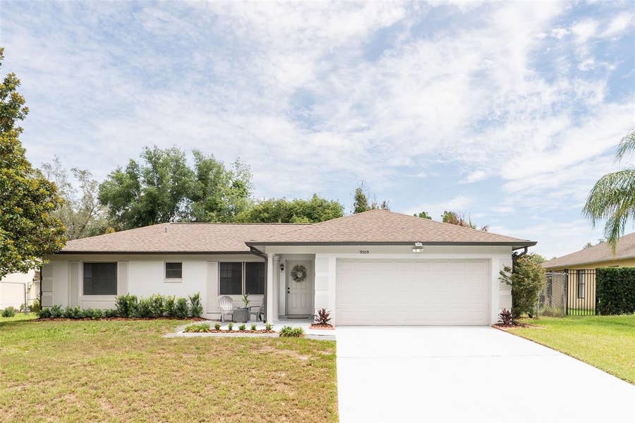 Property photo for 9509 HANDLEY COURT, Orlando, FL