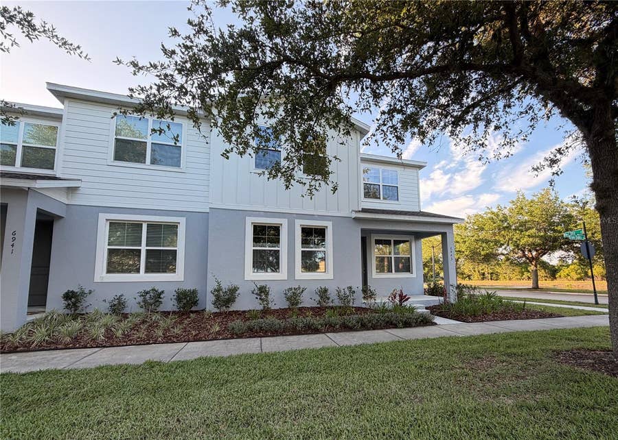 Property photo for 6943 FIVE OAKS DRIVE, Harmony, FL