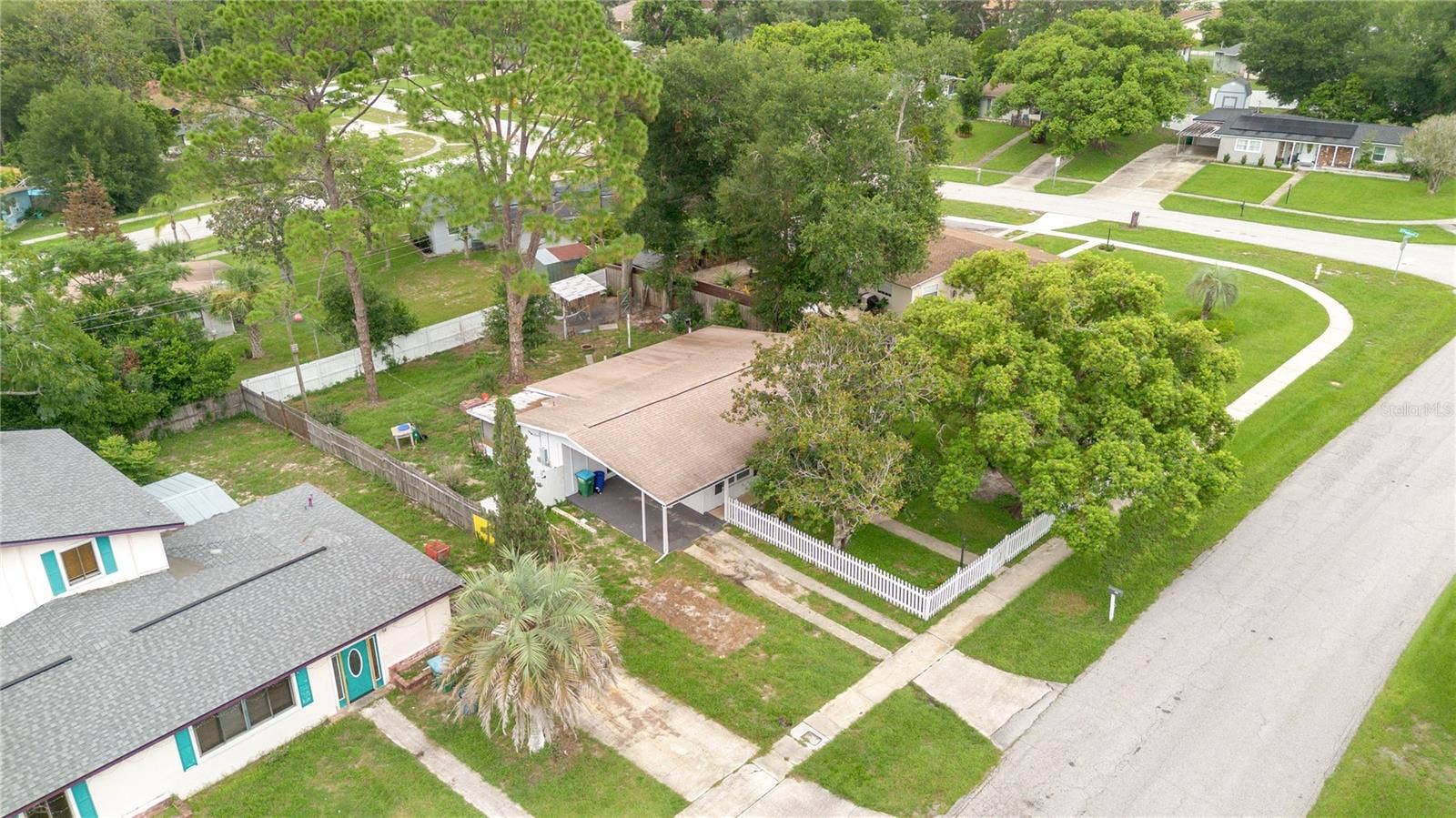 682 MERRIMAC STREET, Deltona, FL 32725 682 MERRIMAC STREET, Deltona, FL 32725