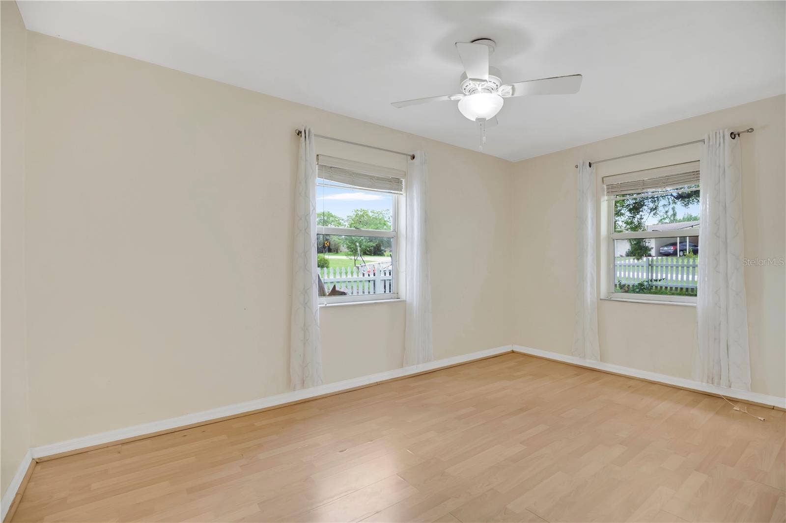 682 MERRIMAC STREET, Deltona, FL 32725 682 MERRIMAC STREET, Deltona, FL 32725