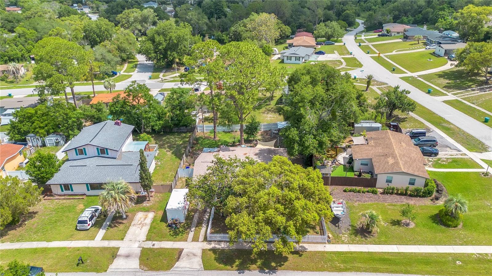 682 MERRIMAC STREET, Deltona, FL 32725 682 MERRIMAC STREET, Deltona, FL 32725