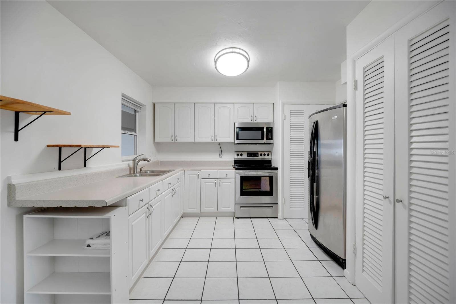 682 MERRIMAC STREET, Deltona, FL 32725 682 MERRIMAC STREET, Deltona, FL 32725