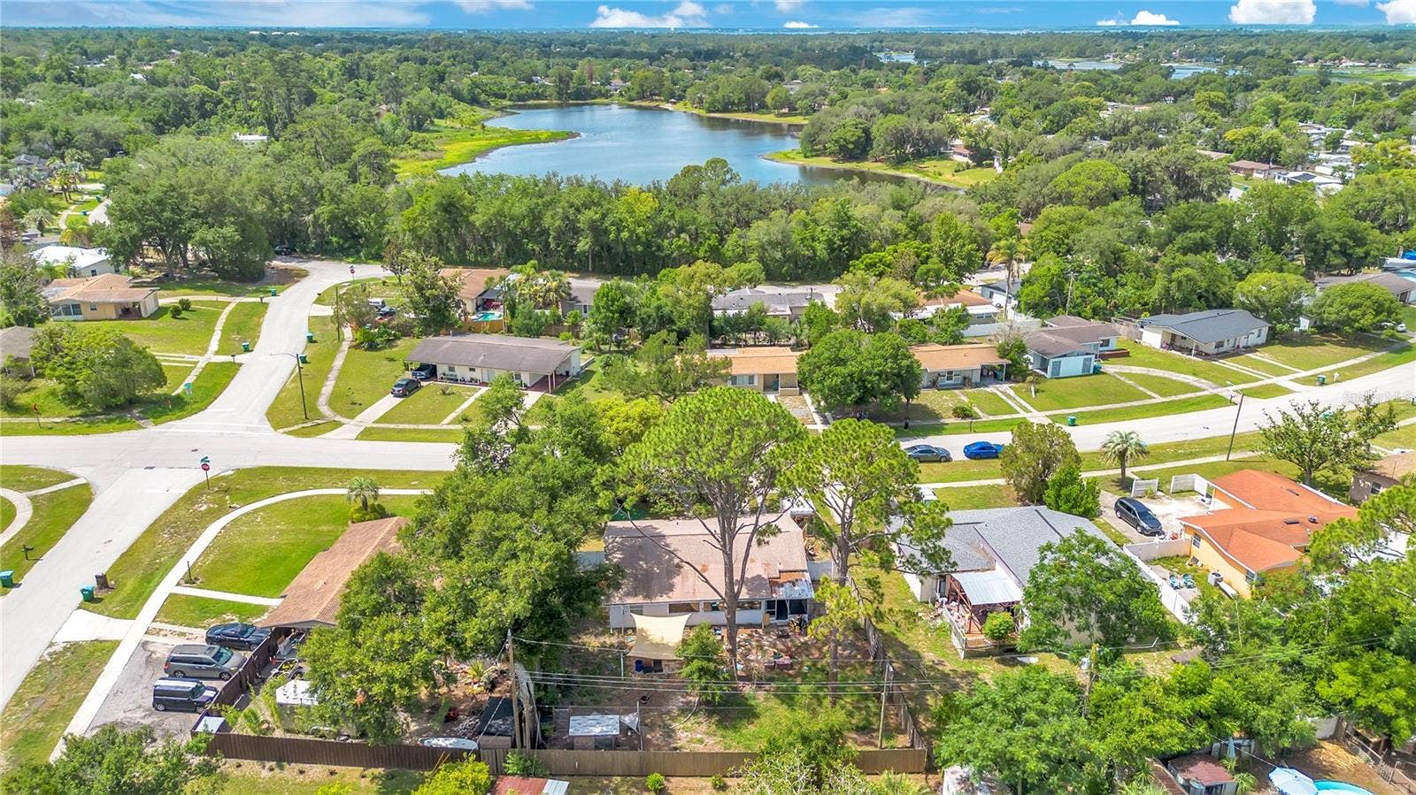 682 MERRIMAC STREET, Deltona, FL 32725 682 MERRIMAC STREET, Deltona, FL 32725