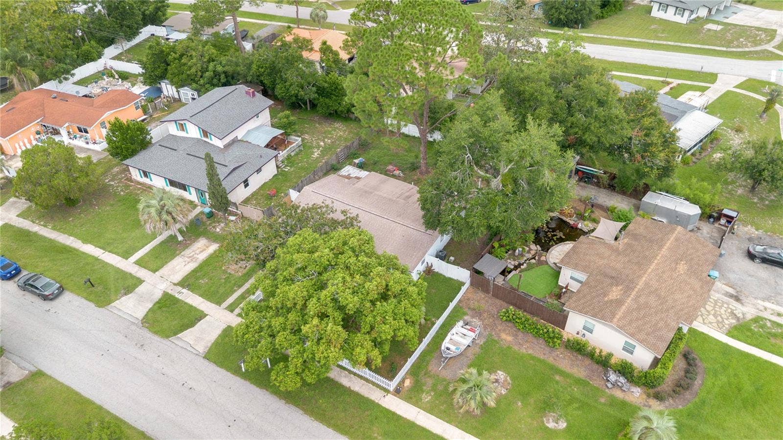682 MERRIMAC STREET, Deltona, FL 32725 682 MERRIMAC STREET, Deltona, FL 32725