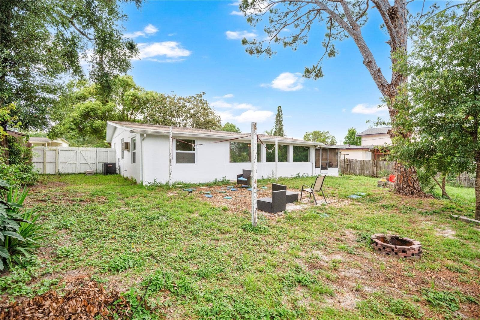 682 MERRIMAC STREET, Deltona, FL 32725 682 MERRIMAC STREET, Deltona, FL 32725