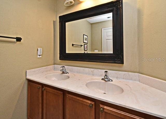 11994 MCKINNON ROAD, Windermere, FL 34786 11994 MCKINNON ROAD, Windermere, FL 34786