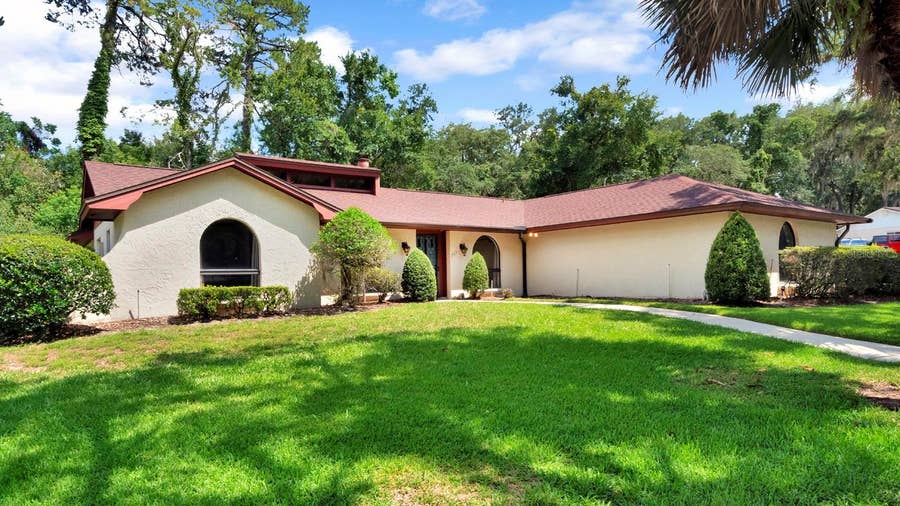 Property photo for 207 LONESOME PINE DRIVE, Longwood, FL