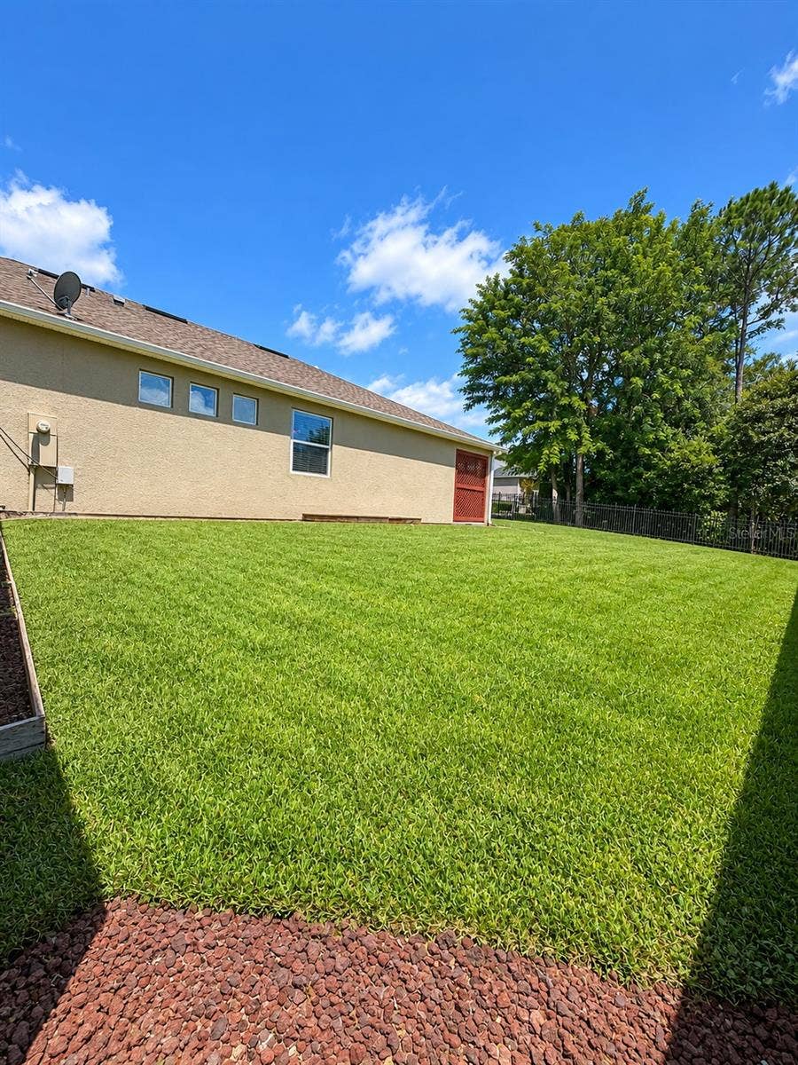 2379 PICKFORD CIRCLE, Apopka, FL 32703 2379 PICKFORD CIRCLE, Apopka, FL 32703
