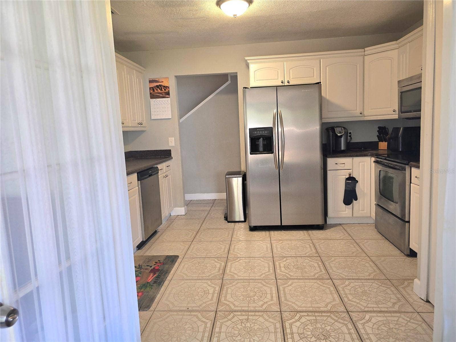 8433 COMMANDER COVE, Winter Park, FL 32792 Kitchen view 3