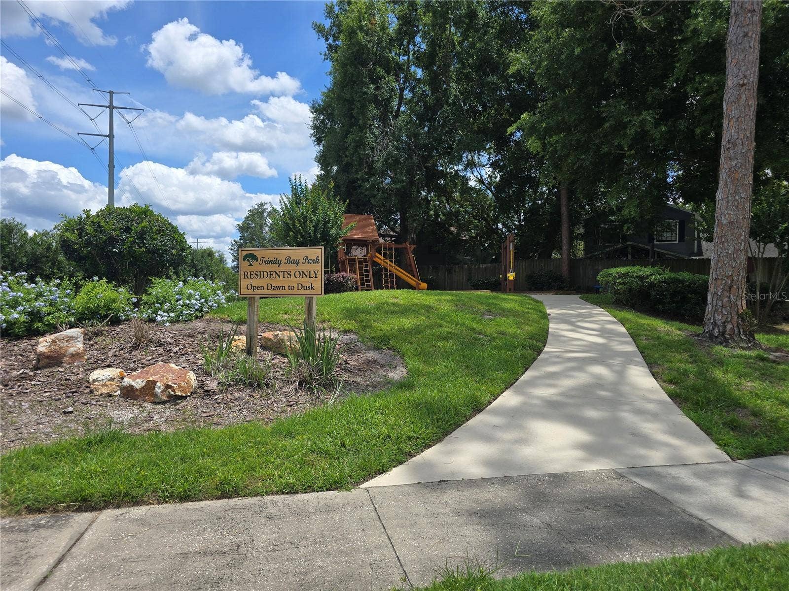 8433 COMMANDER COVE, Winter Park, FL 32792 Play Ground view 1