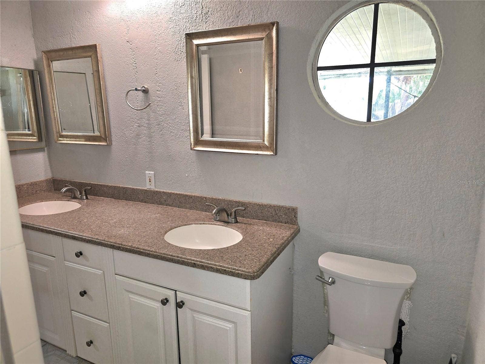 8433 COMMANDER COVE, Winter Park, FL 32792 Primary Bathroom view 2