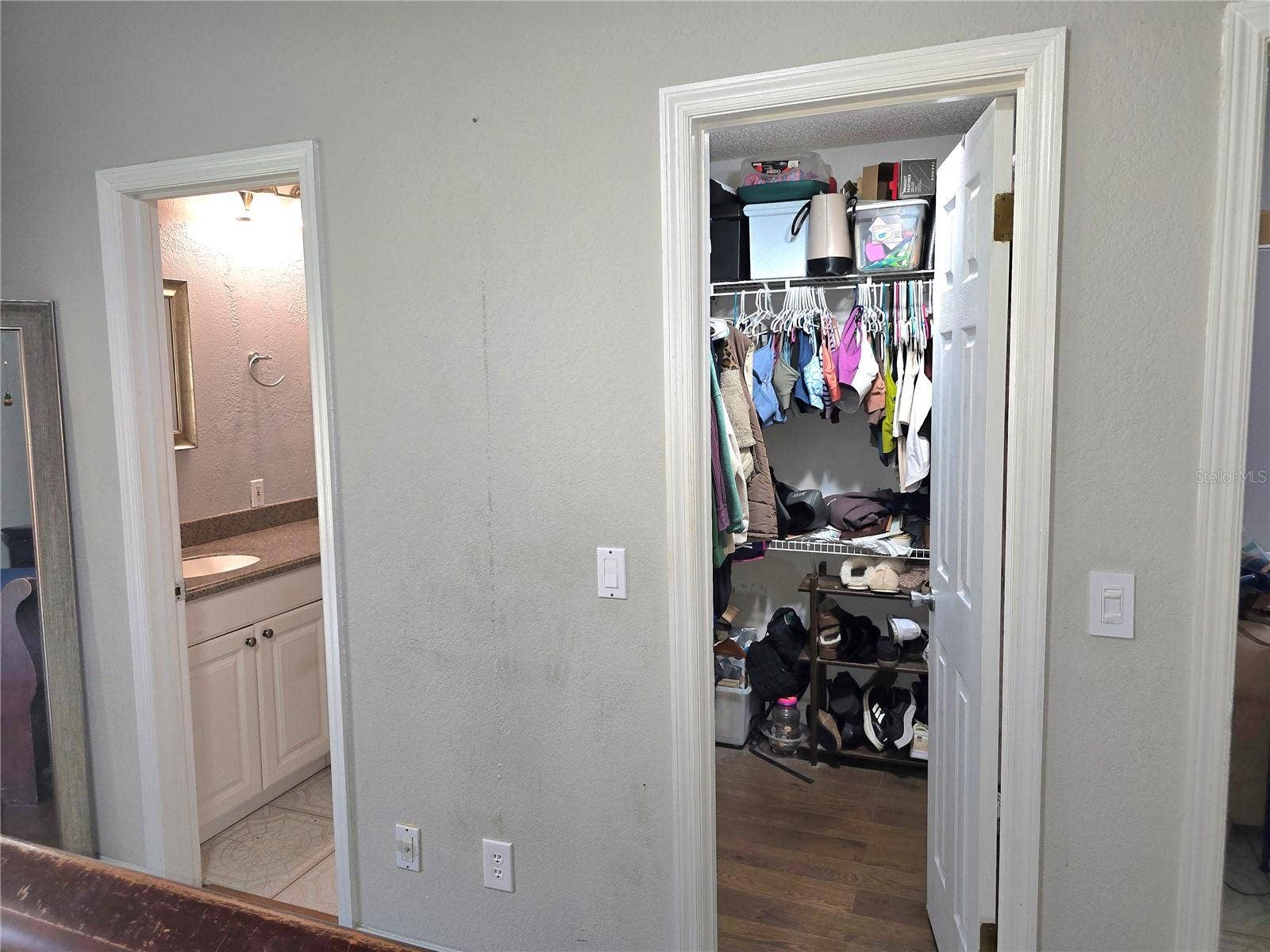 8433 COMMANDER COVE, Winter Park, FL 32792 Primary bedroom walk in closet