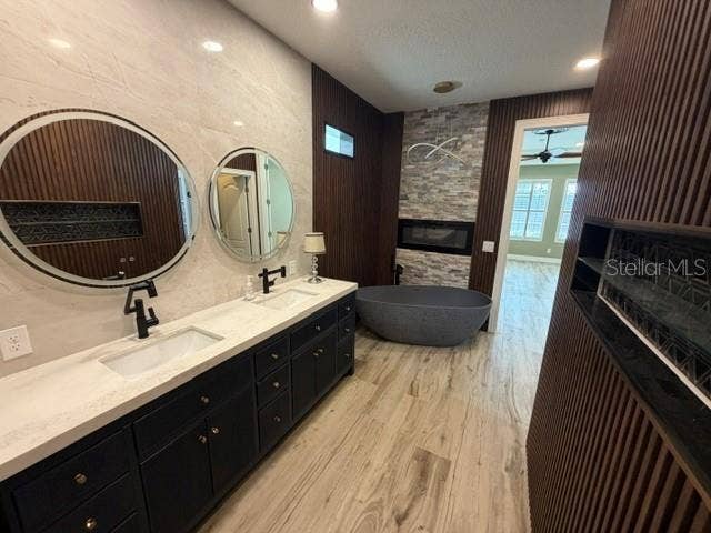 13856 GLYNSHEL DRIVE, Winter Garden, FL 34787 13856 GLYNSHEL DRIVE, Winter Garden, FL 34787