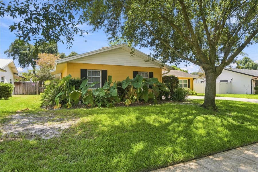 Property photo for 410 SAINT DUNSTAN WAY, Winter Park, FL