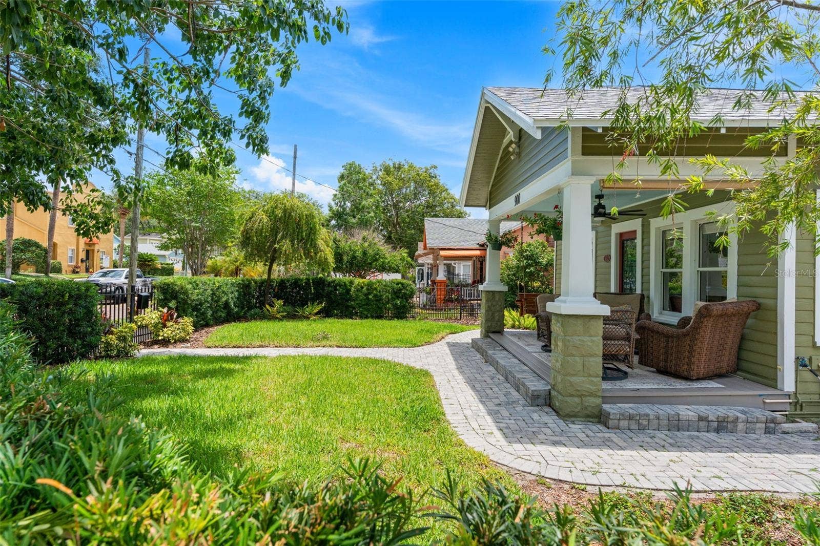 900 E PINE STREET, Orlando, FL 32801 900 E PINE STREET, Orlando, FL 32801