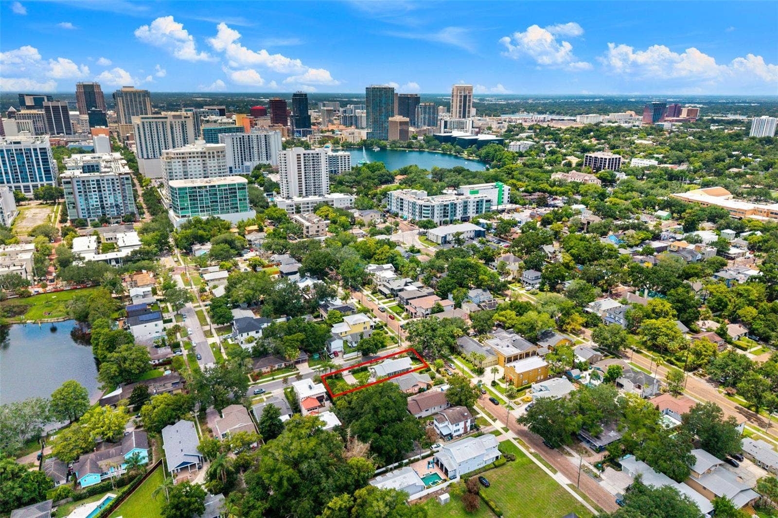 900 E PINE STREET, Orlando, FL 32801 900 E PINE STREET, Orlando, FL 32801