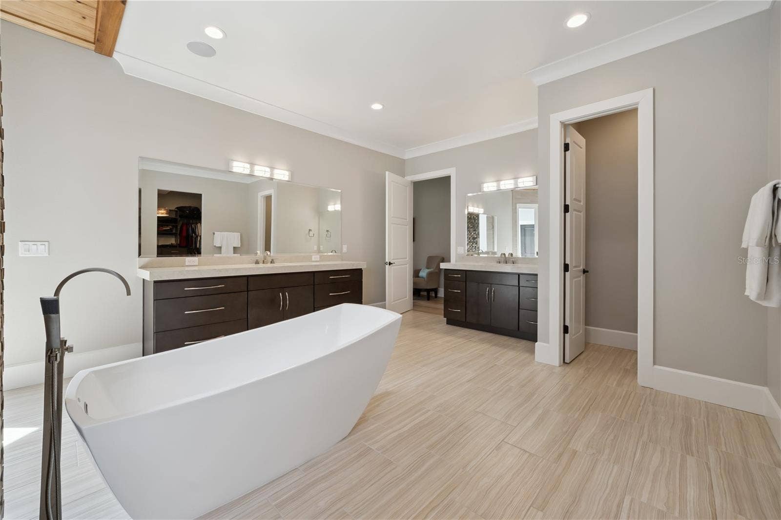 11539 LAKE BUTLER BOULEVARD, Windermere, FL 34786 11539 LAKE BUTLER BOULEVARD, Windermere, FL 34786