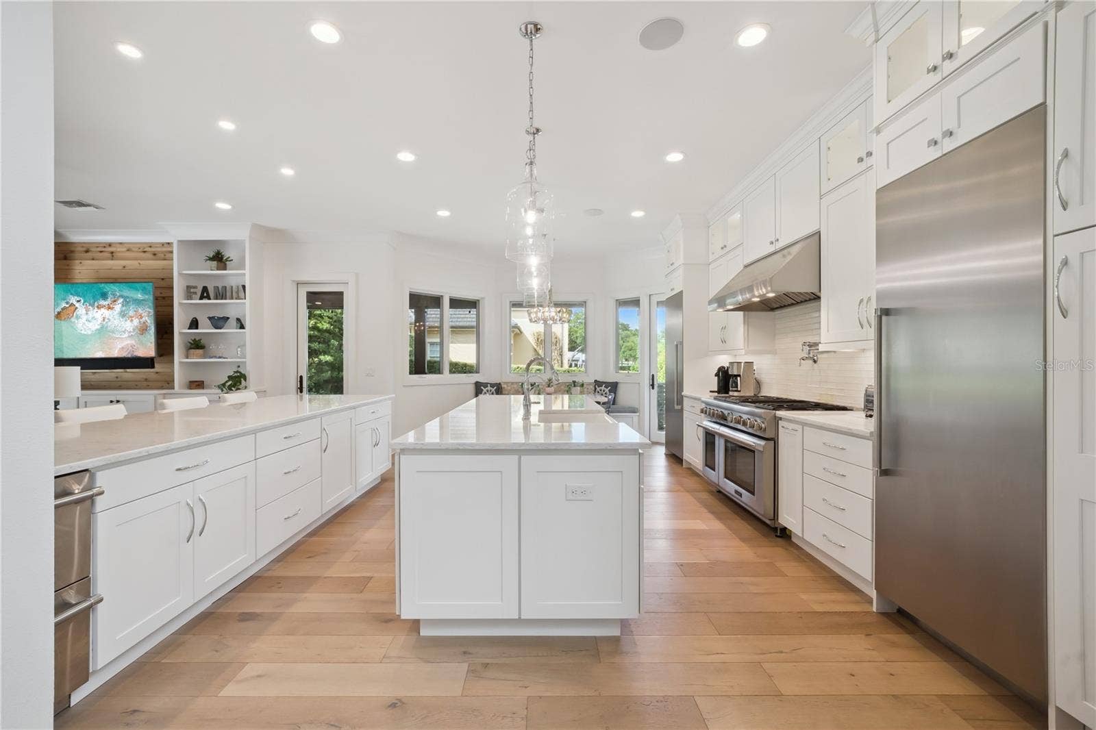 11539 LAKE BUTLER BOULEVARD, Windermere, FL 34786 11539 LAKE BUTLER BOULEVARD, Windermere, FL 34786