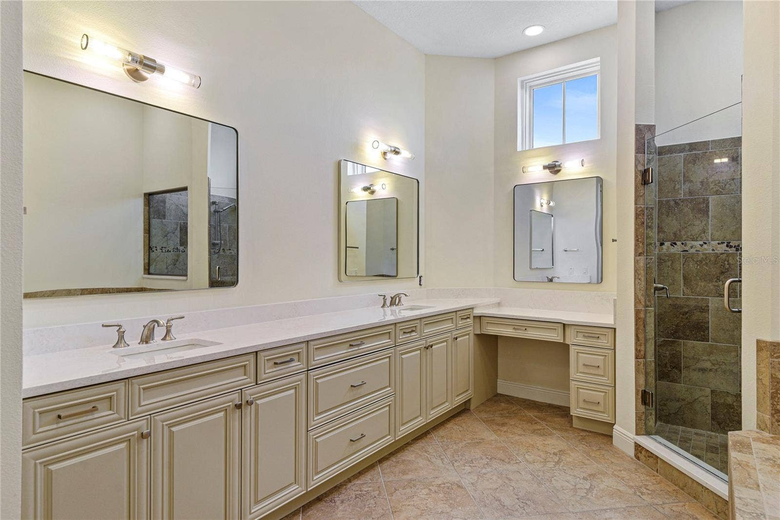 101 S NEW YORK AVENUE, #311, Winter Park, FL 32789 101 S NEW YORK AVENUE, #311, Winter Park, FL 32789