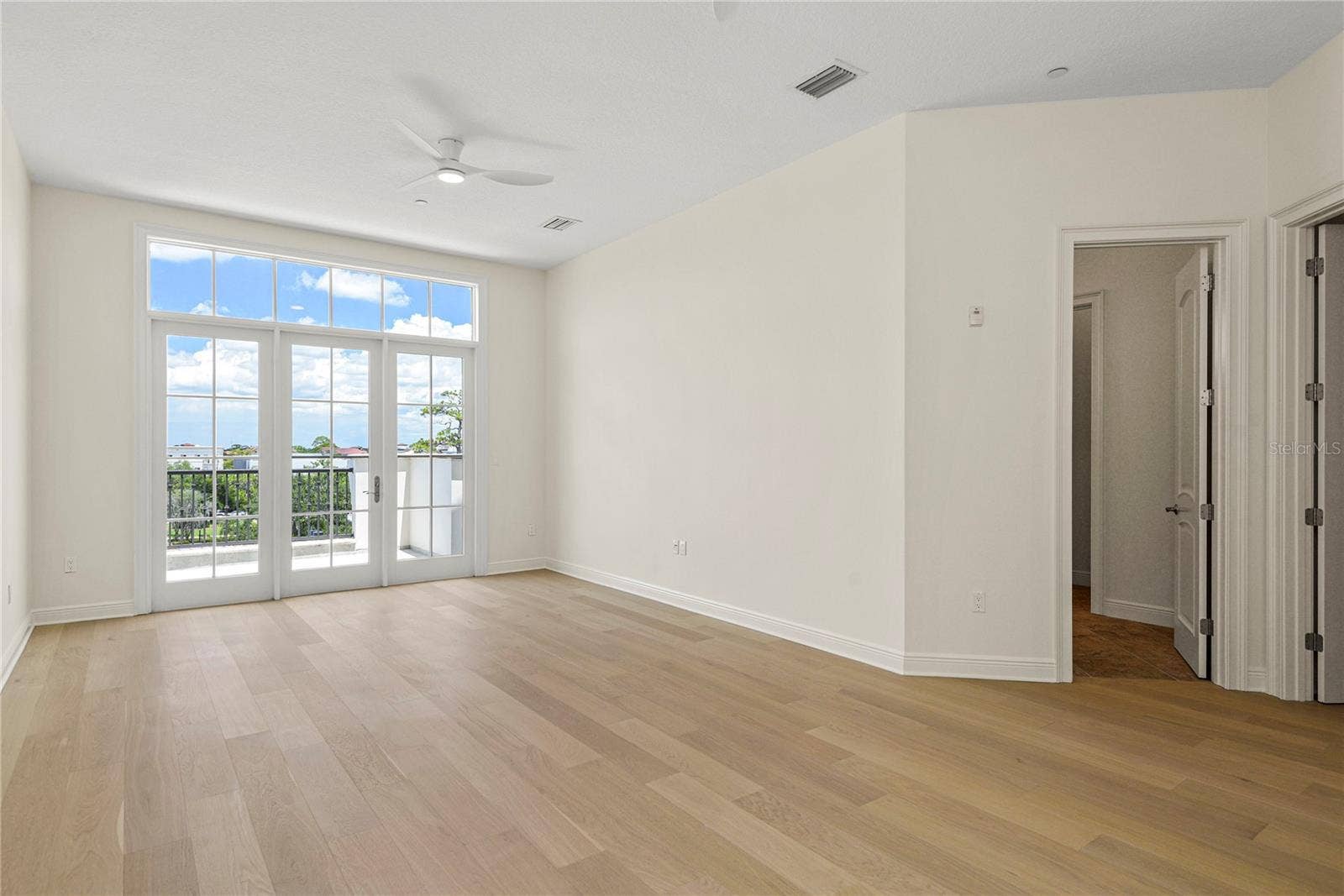 101 S NEW YORK AVENUE, #311, Winter Park, FL 32789 101 S NEW YORK AVENUE, #311, Winter Park, FL 32789