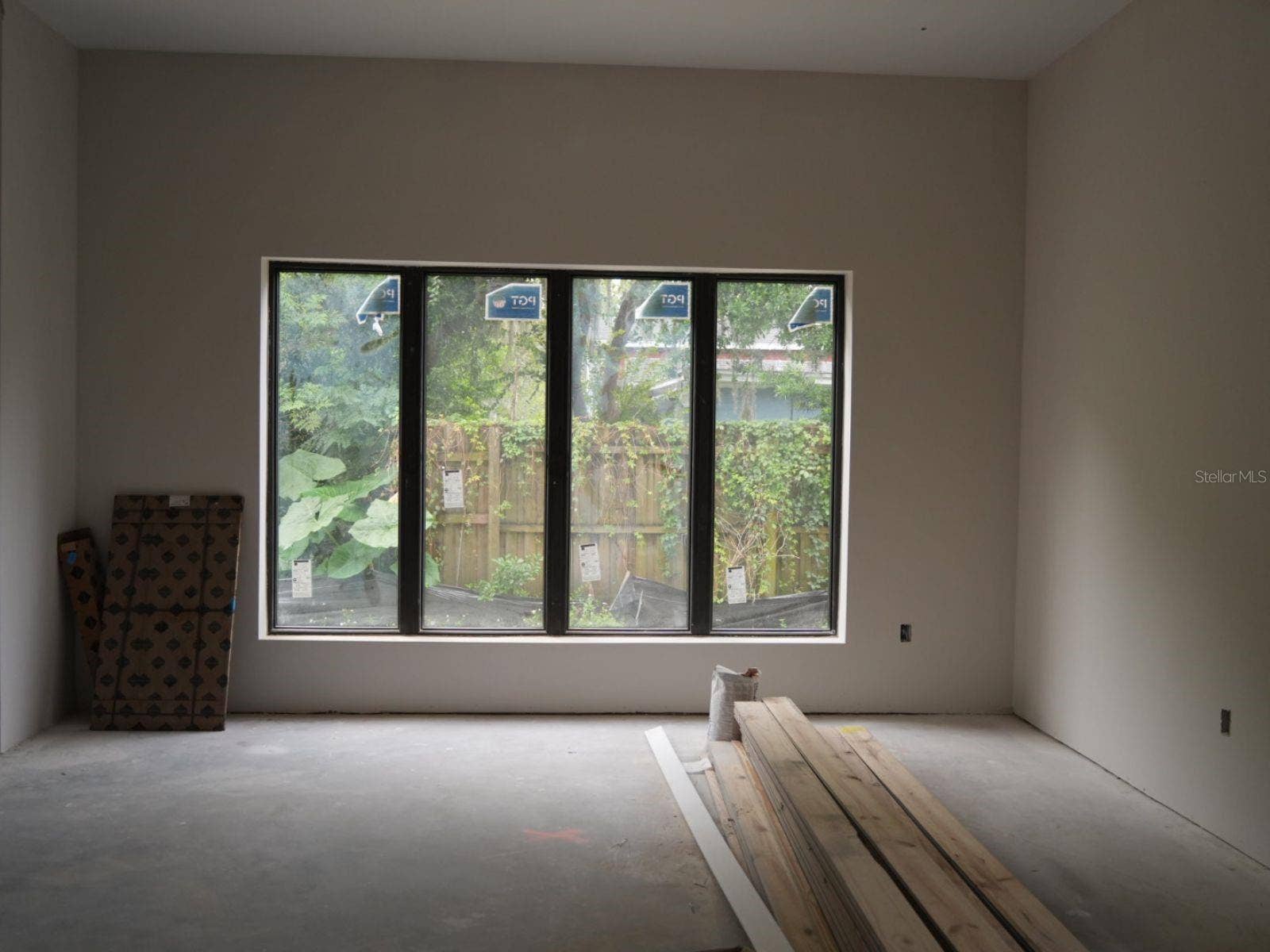 907 N HYER AVENUE, Orlando, FL 32803 10.19.26