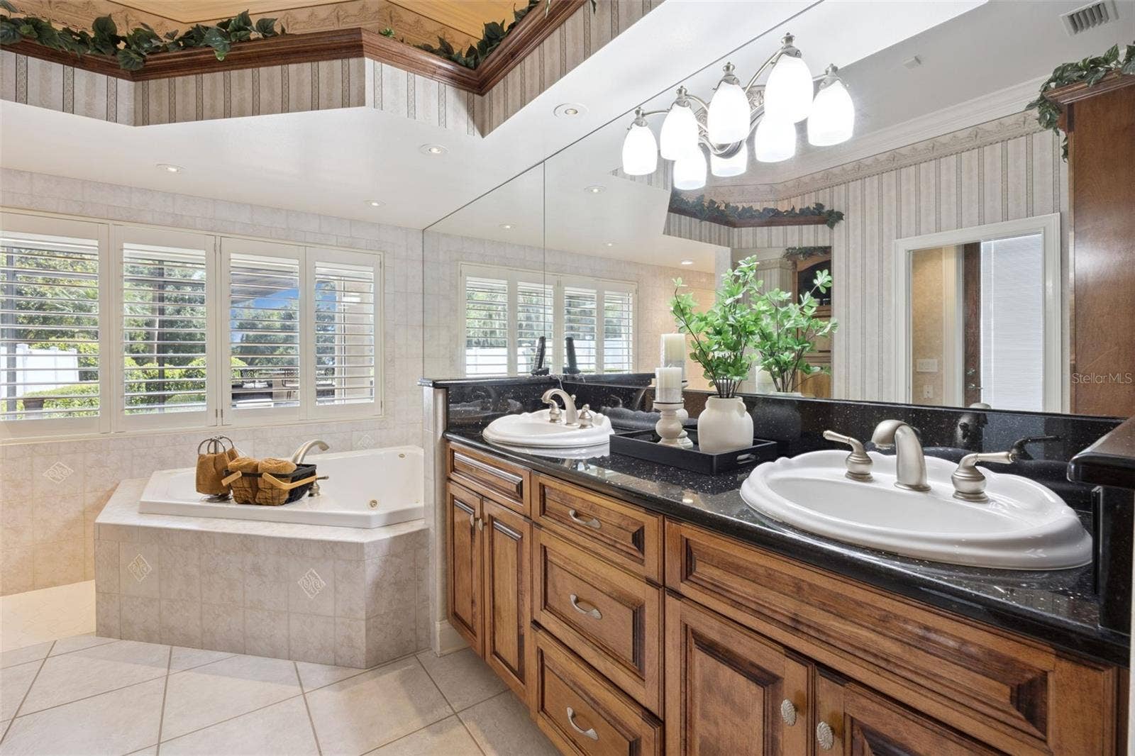 605 OLD MOUNT DORA ROAD, Eustis, FL 32726 605 OLD MOUNT DORA ROAD, Eustis, FL 32726