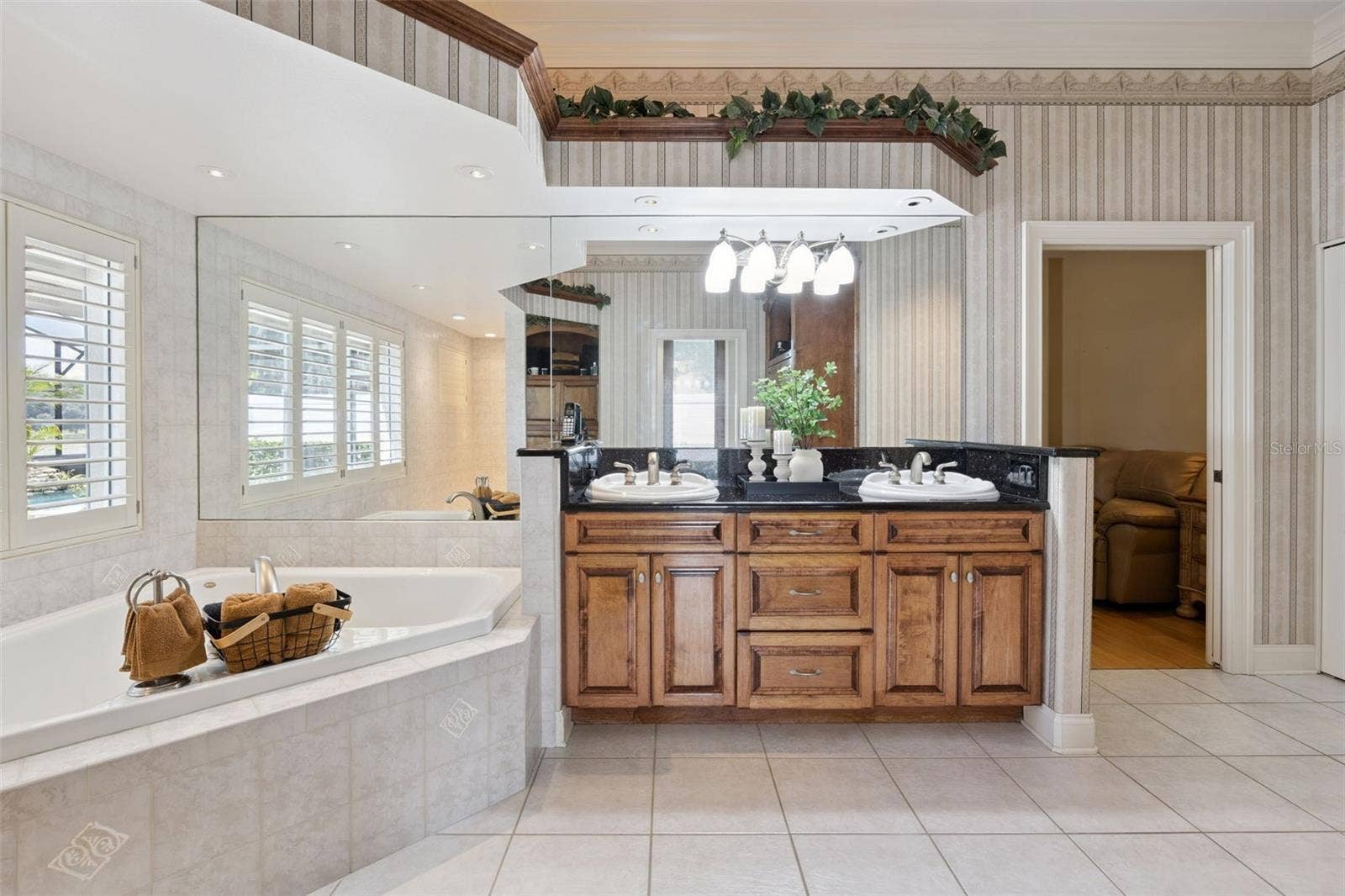605 OLD MOUNT DORA ROAD, Eustis, FL 32726 605 OLD MOUNT DORA ROAD, Eustis, FL 32726