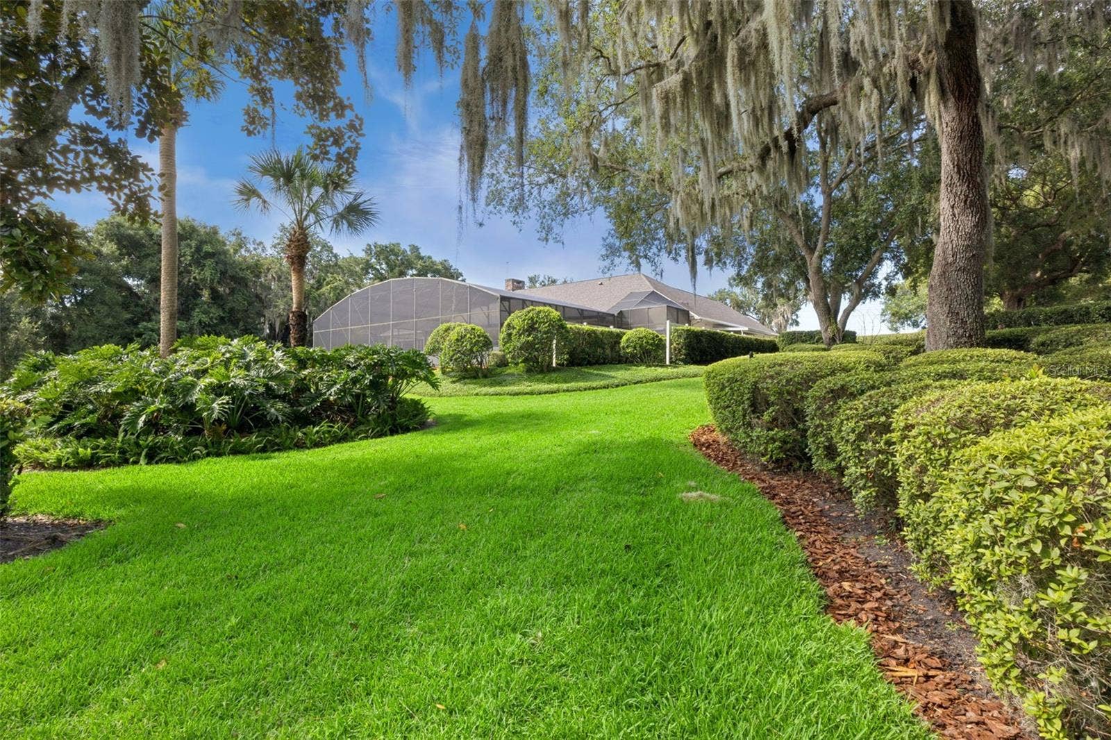 605 OLD MOUNT DORA ROAD, Eustis, FL 32726 605 OLD MOUNT DORA ROAD, Eustis, FL 32726