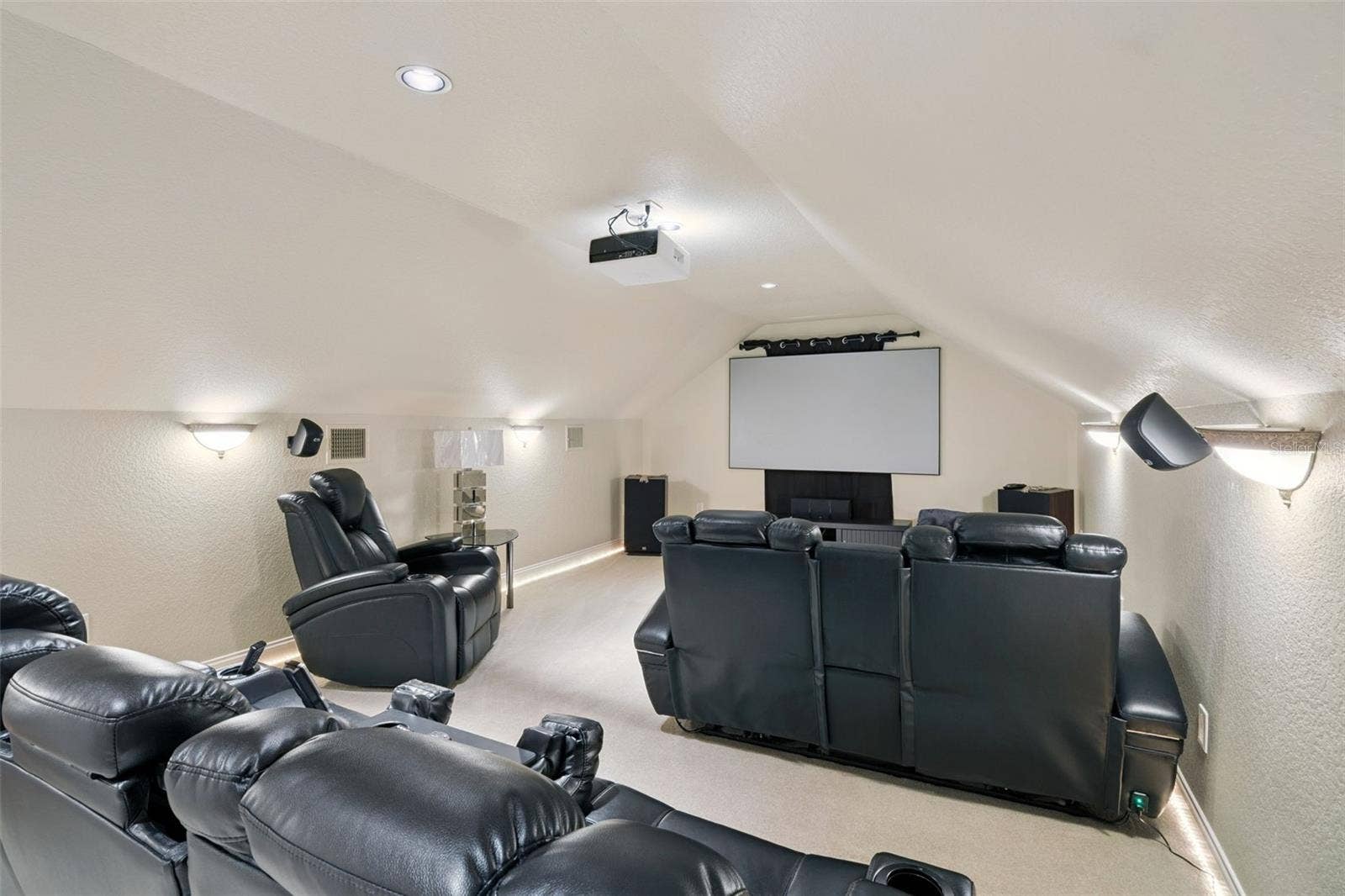 605 OLD MOUNT DORA ROAD, Eustis, FL 32726 605 OLD MOUNT DORA ROAD, Eustis, FL 32726